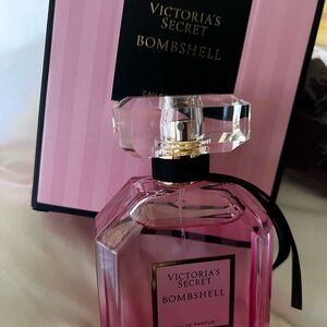 Victoria's Secret Pink Perfume Box